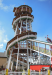 Toboggan-Rutsche und Liliputbahn im Wiener Wurstelprater  